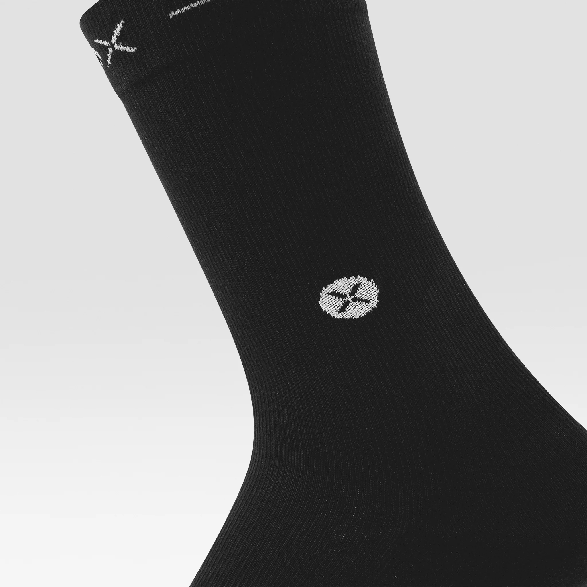 Cotton Everyday Ankle Socks Men 2-Pack | Black / White - Image 6