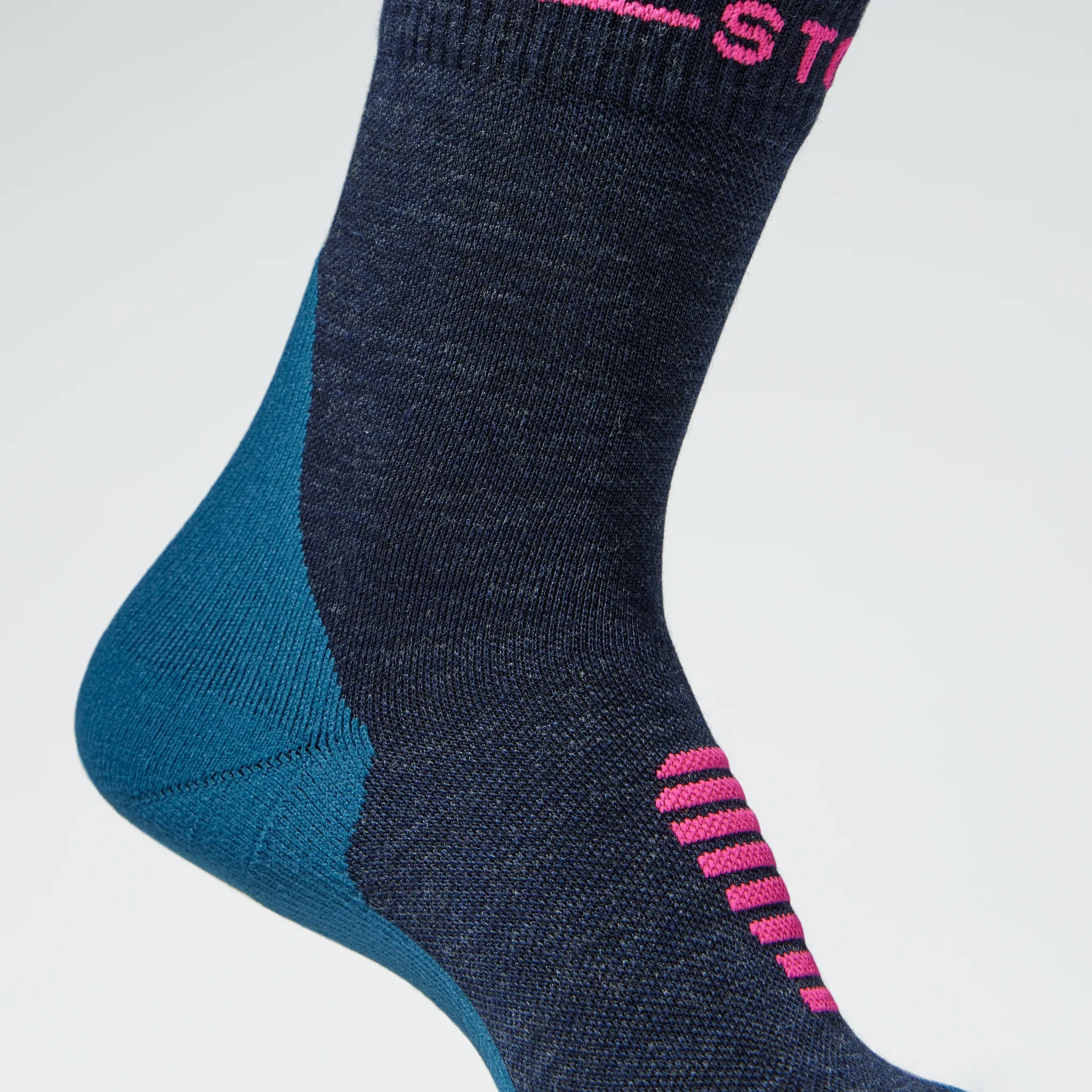 Merino Hiking Ankle Socks Women | Dark Blue / Pink - Image 5