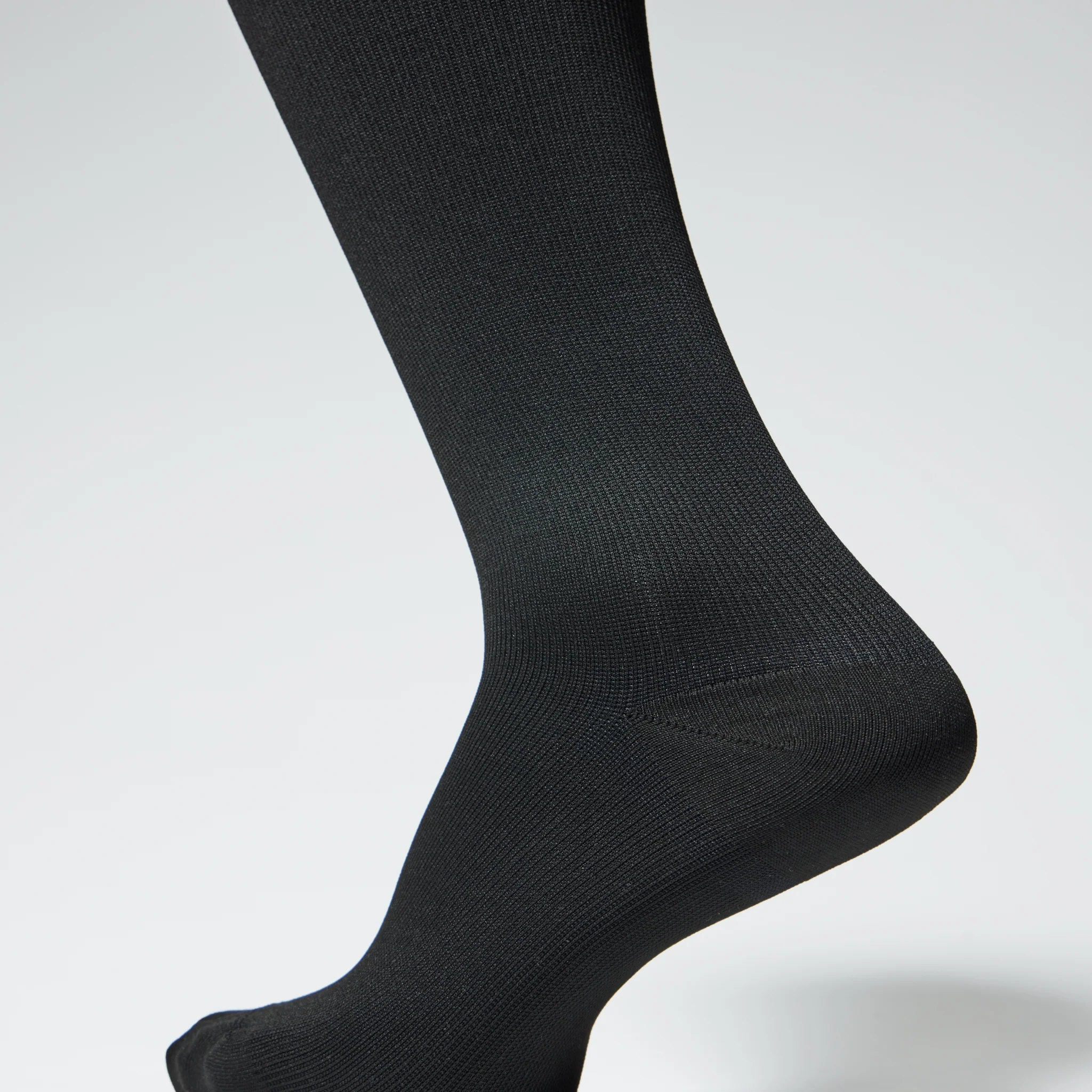 Medical Socks Unisex | Black - Image 4