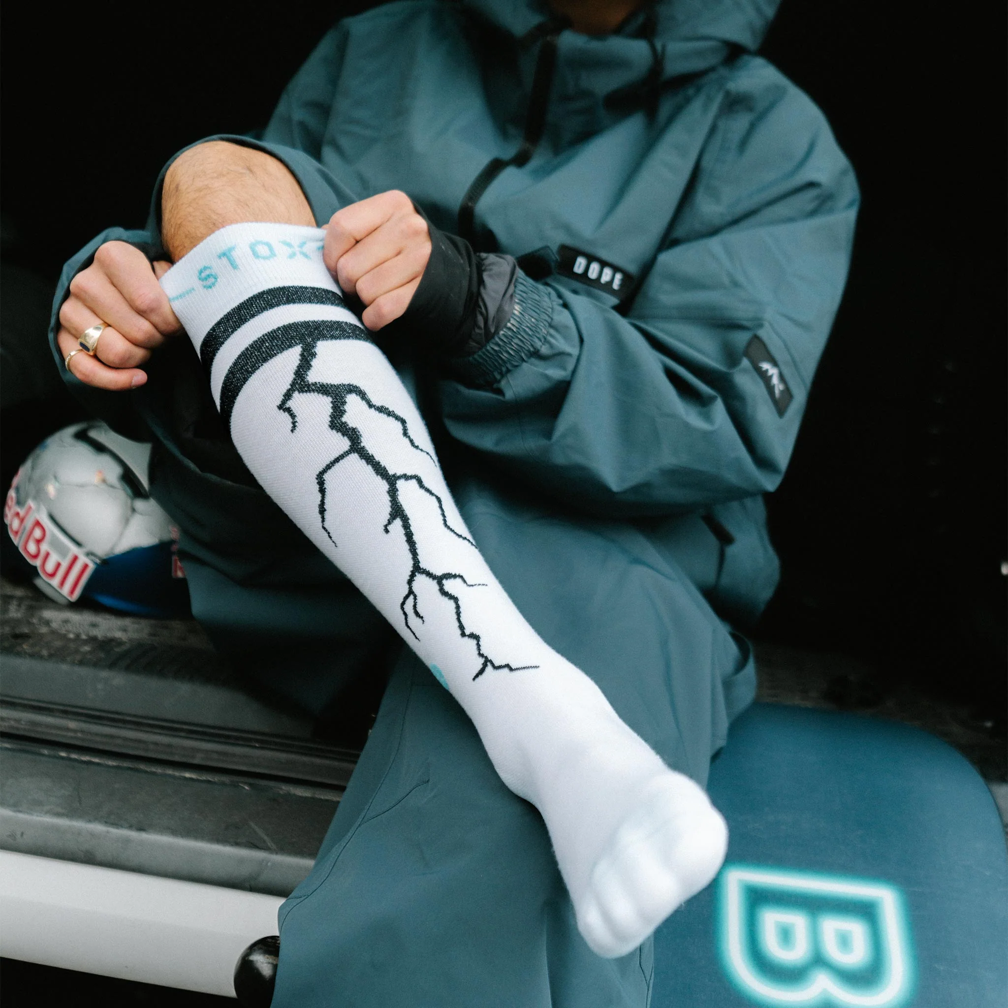 Merino Snow Socks Women – Leon Vockensperger Edition | White / Black / Turquoise - Image 6