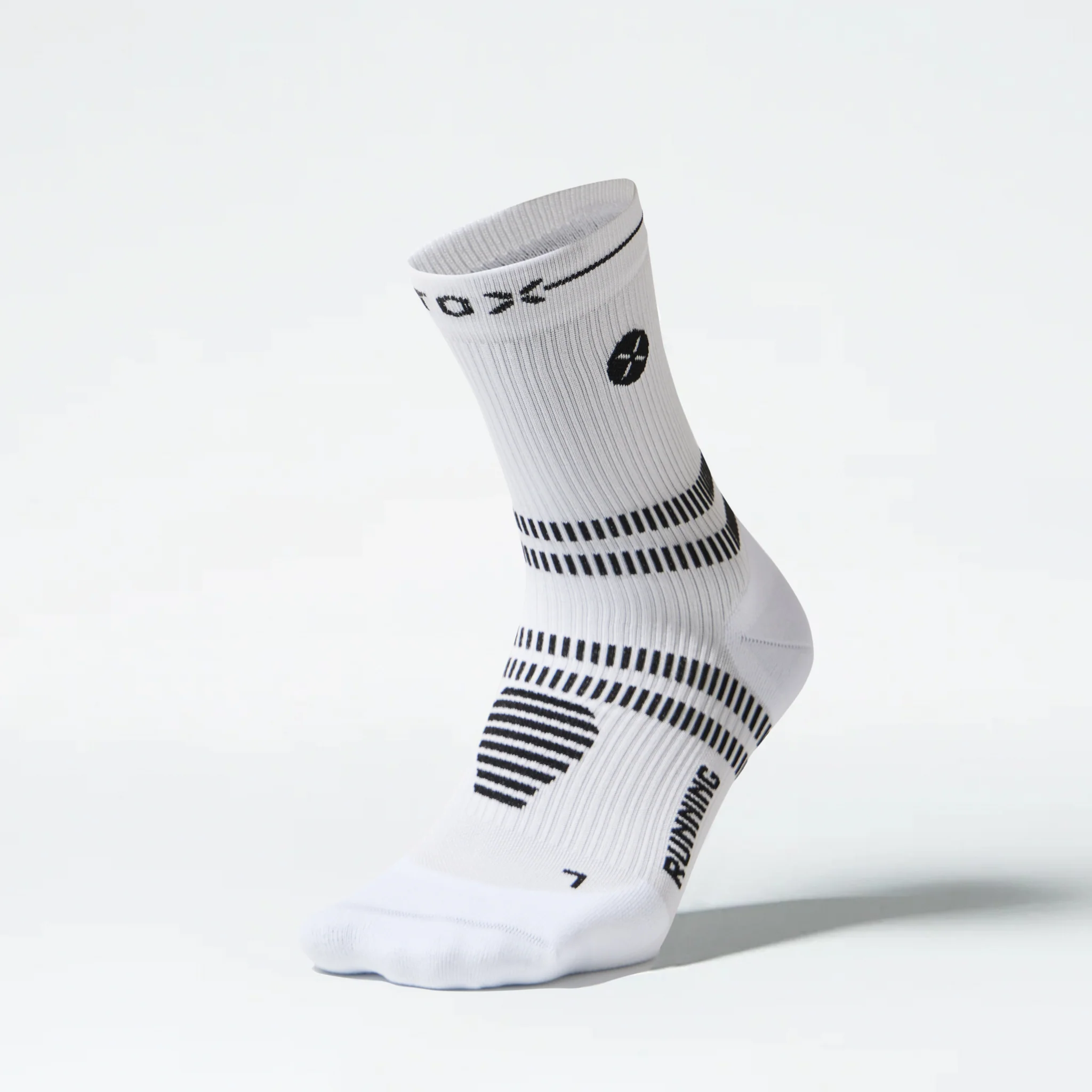 Running Ankle Socks Men 2-Pack | White / Black - Image 6