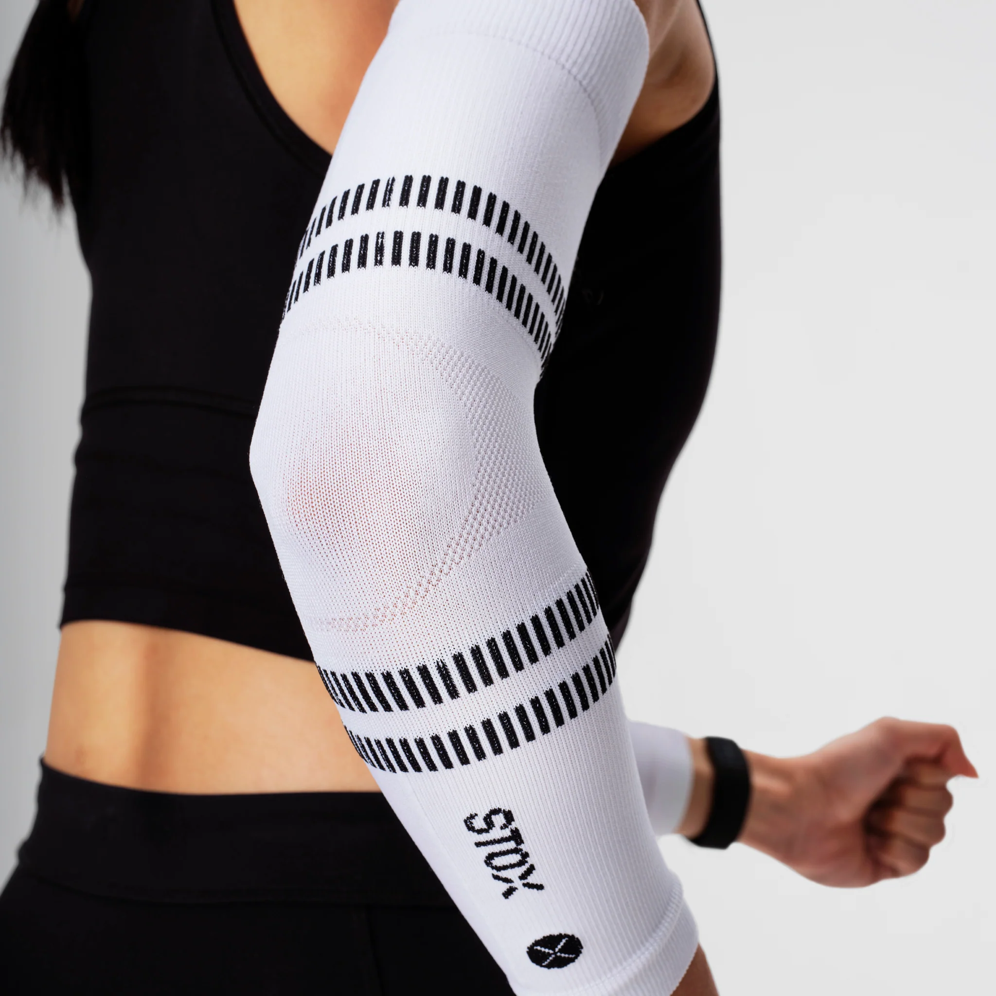 Running Arm Sleeves Unisex | White / Black - Image 6