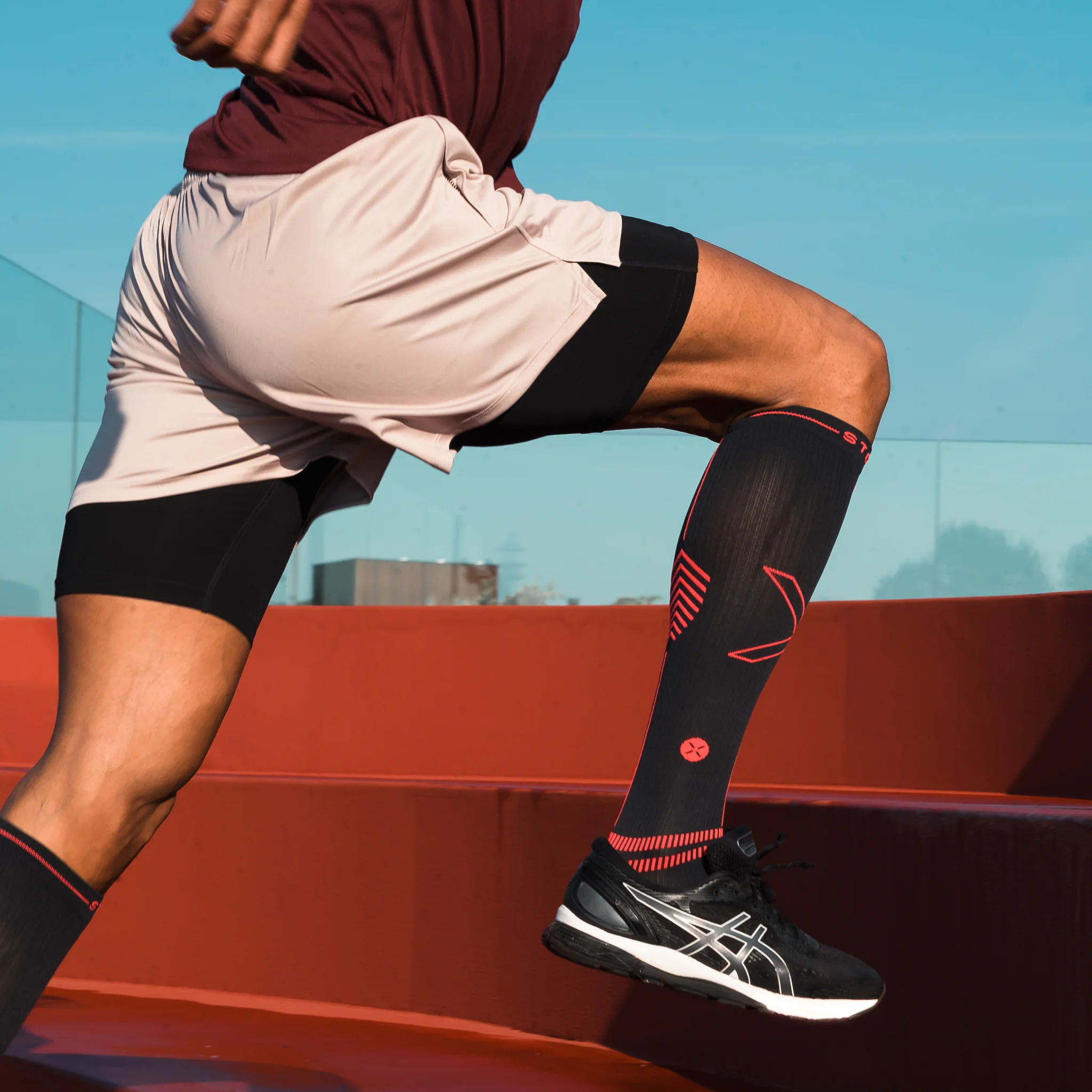Running Socks Men | Navy / Orange - Image 6