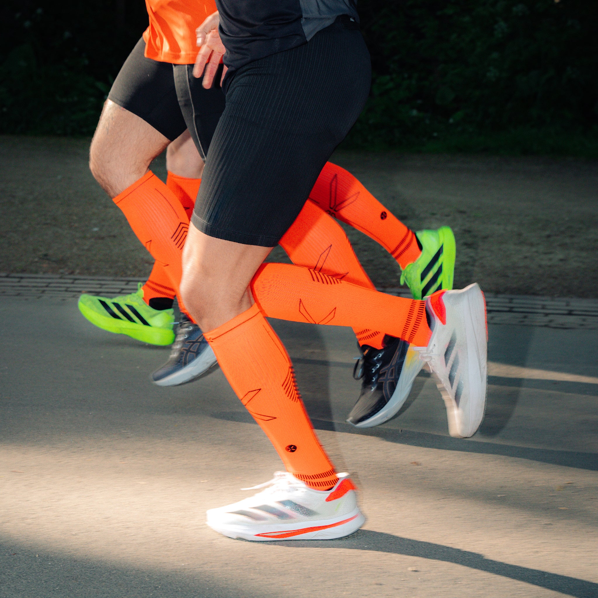 Running Socks Men | Orange Fluo / Black - Image 2