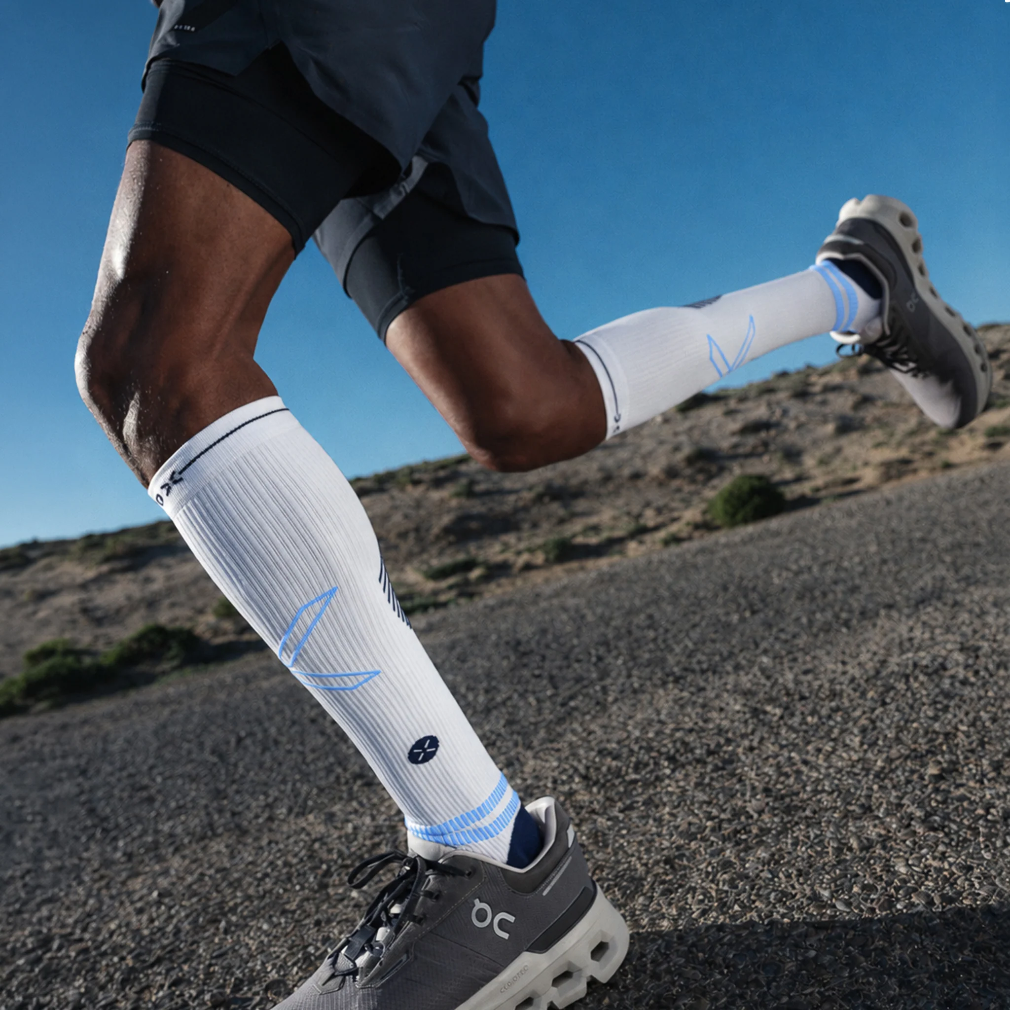 Running Socks Men | White / LightBlue - Image 2