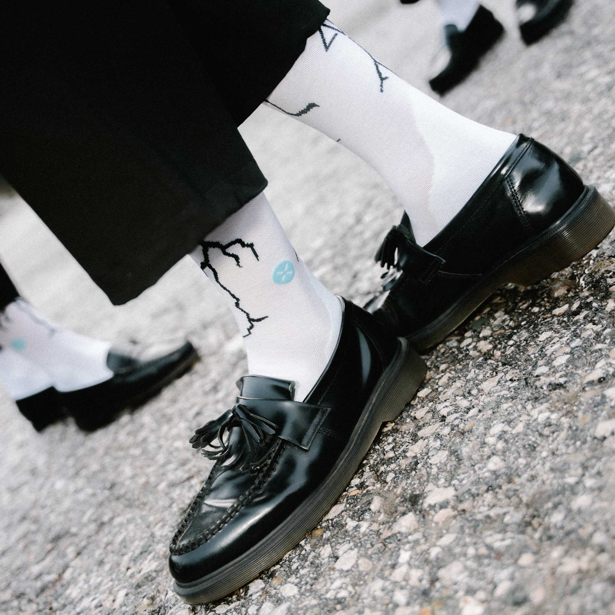 Merino Snow Socks Men – Leon Vockensperger Edition | White / Black / Turquoise - Image 4